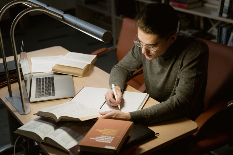How to Focus When Studying: A Method That Actually Works
