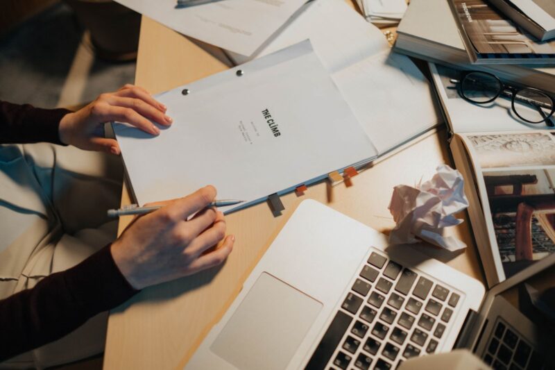 The Things on Your Desk That Keep You From Working