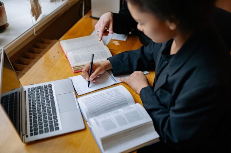 How to Study Consistently for Hours (It Is Not About Sitting Longer)